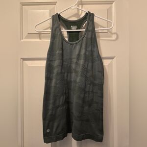 Athleta Speedlight Green Camo Racerback Tank Top Size Small